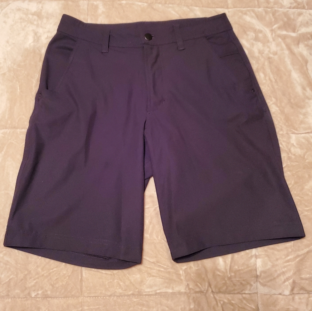 Lululemon 9" Chino ABC Style Shorts